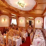 Italia 3* Canazei