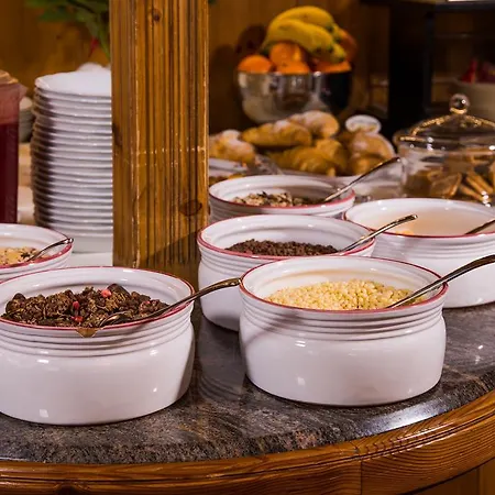 Hotel Italia Canazei