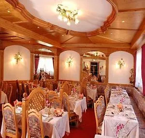 Italia 3* Canazei