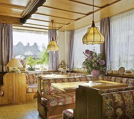Hotel Italia 3*