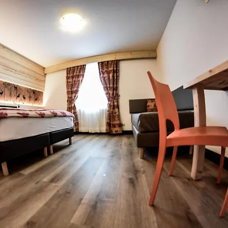 Hotel Italia 3*