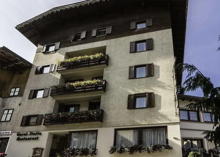 Hotel Italia Canazei