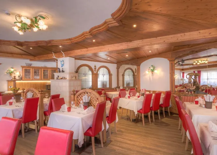 Hotel Italia Canazei